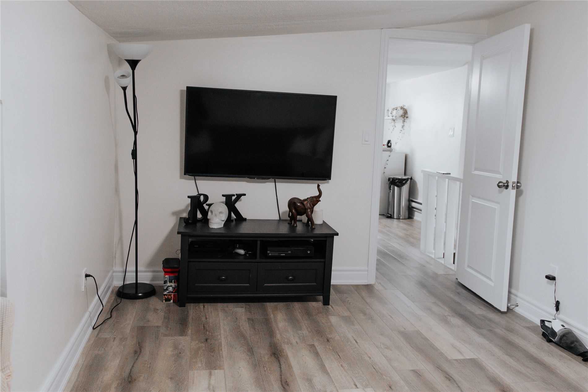 Listing X5885461 - Large Photo # 4