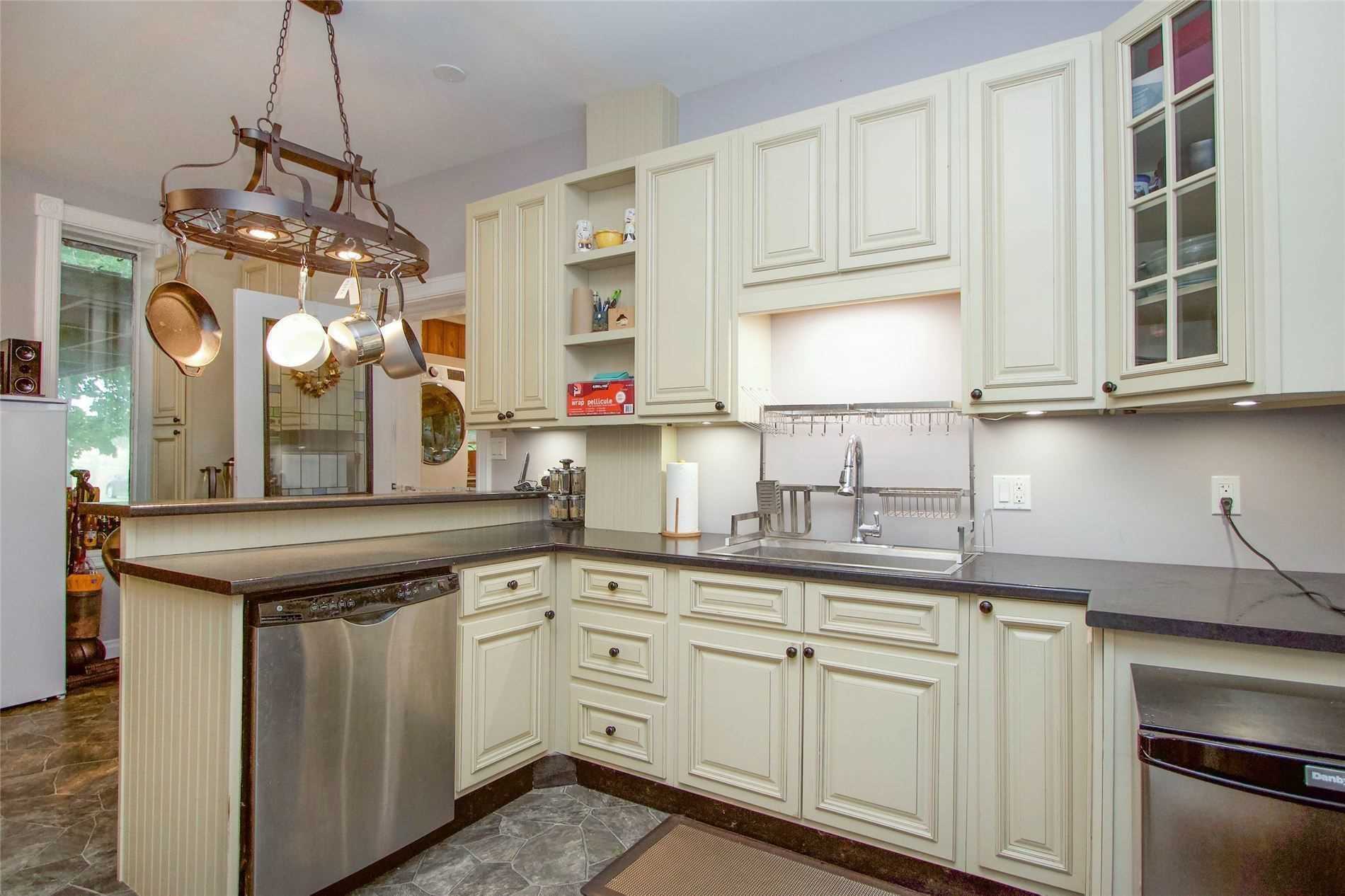 Listing X5885618 - Large Photo # 24