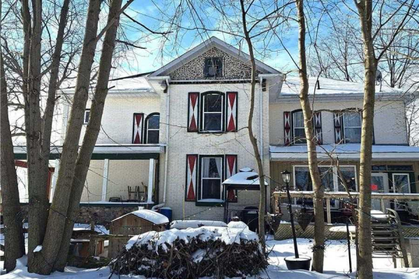 3501 Highway 7 Rd, Kawartha Lakes