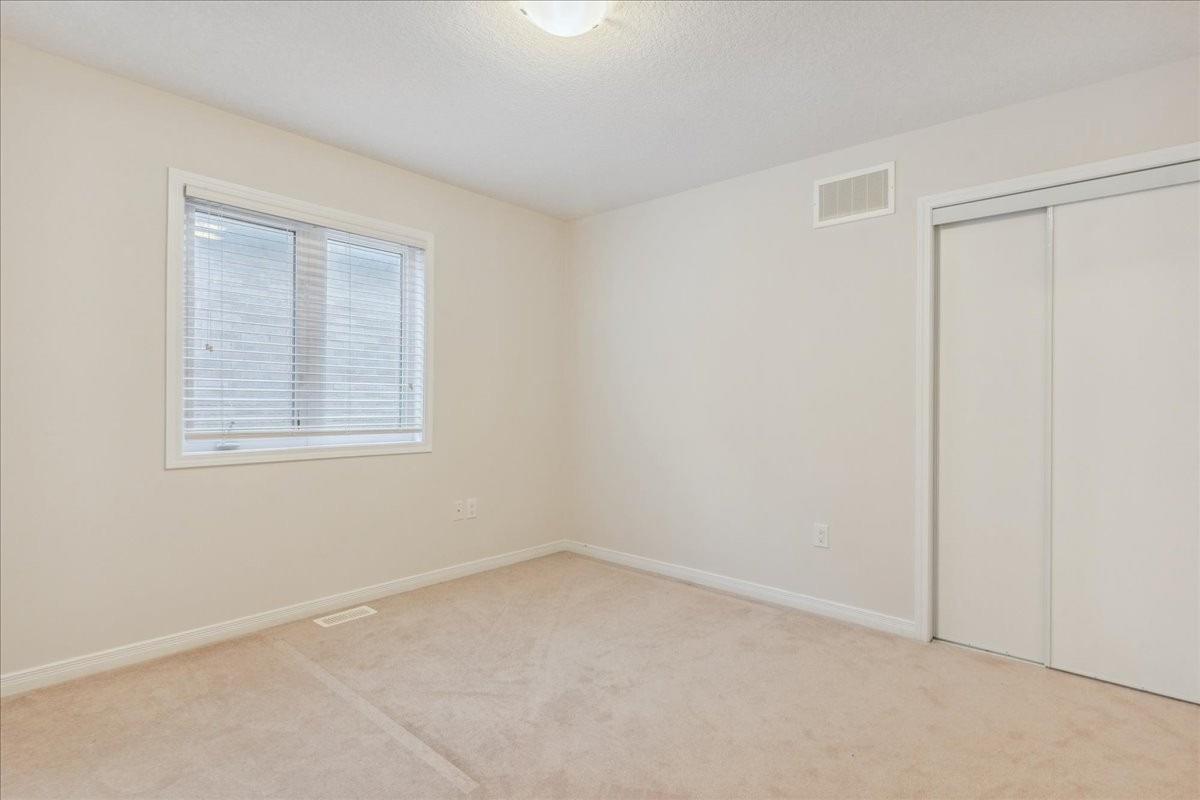 Listing X5885883 - Large Photo # 18