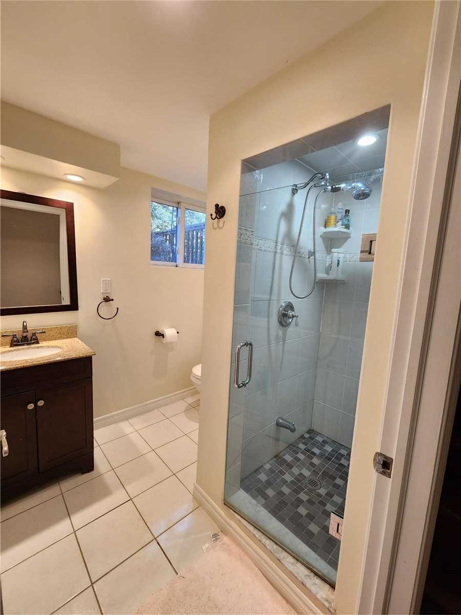 Listing X5885887 - Large Photo # 6