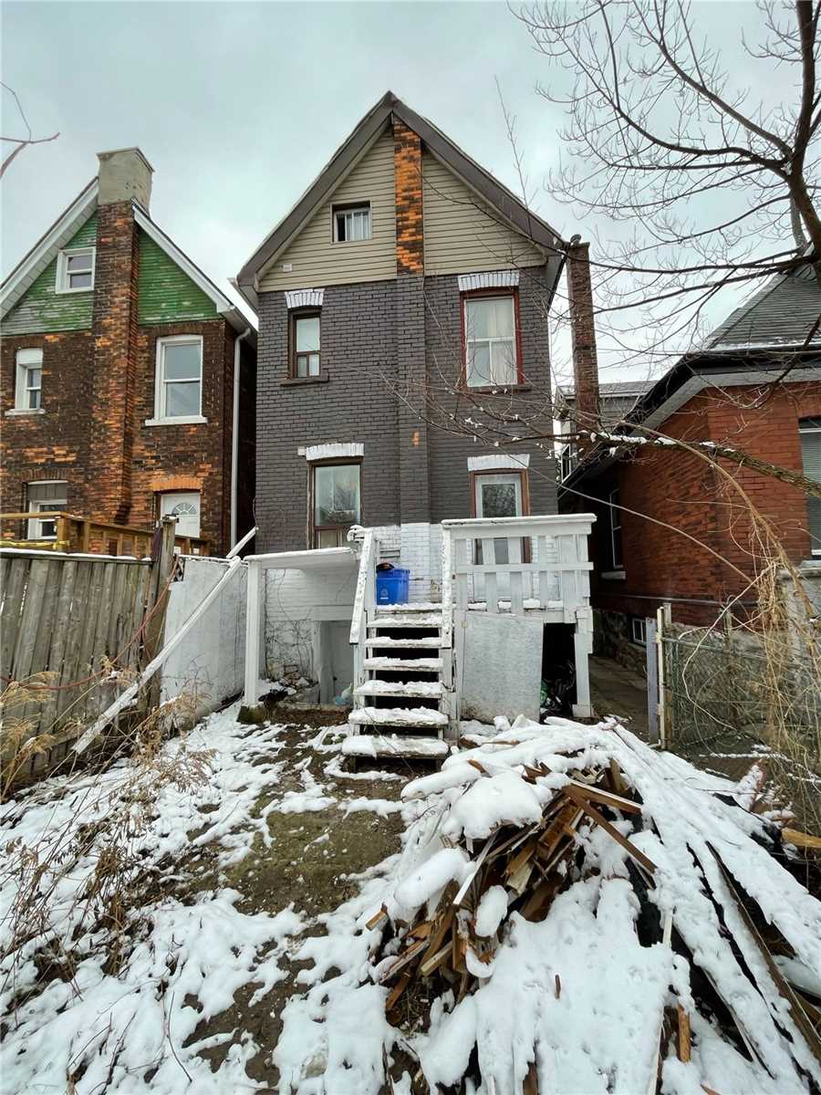 683 Wilson St