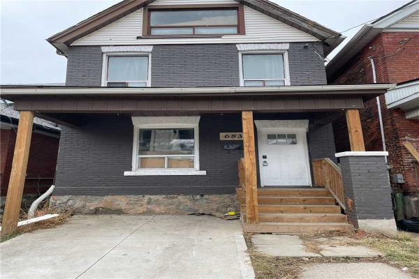 683 Wilson St, Hamilton