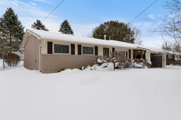 171 Rock St, West Grey