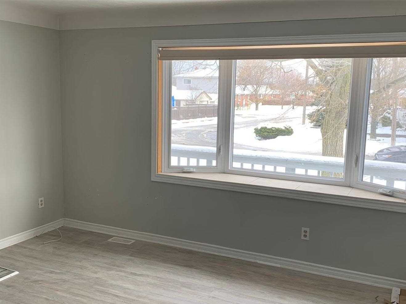 12 Fernwood Cres