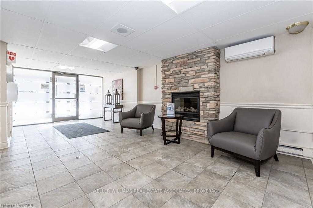 Listing X5889745 - Large Photo # 3