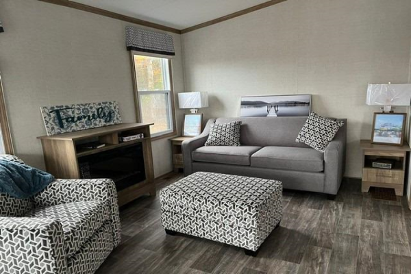 1047 Bonnie Lake Camp Rd, Bracebridge