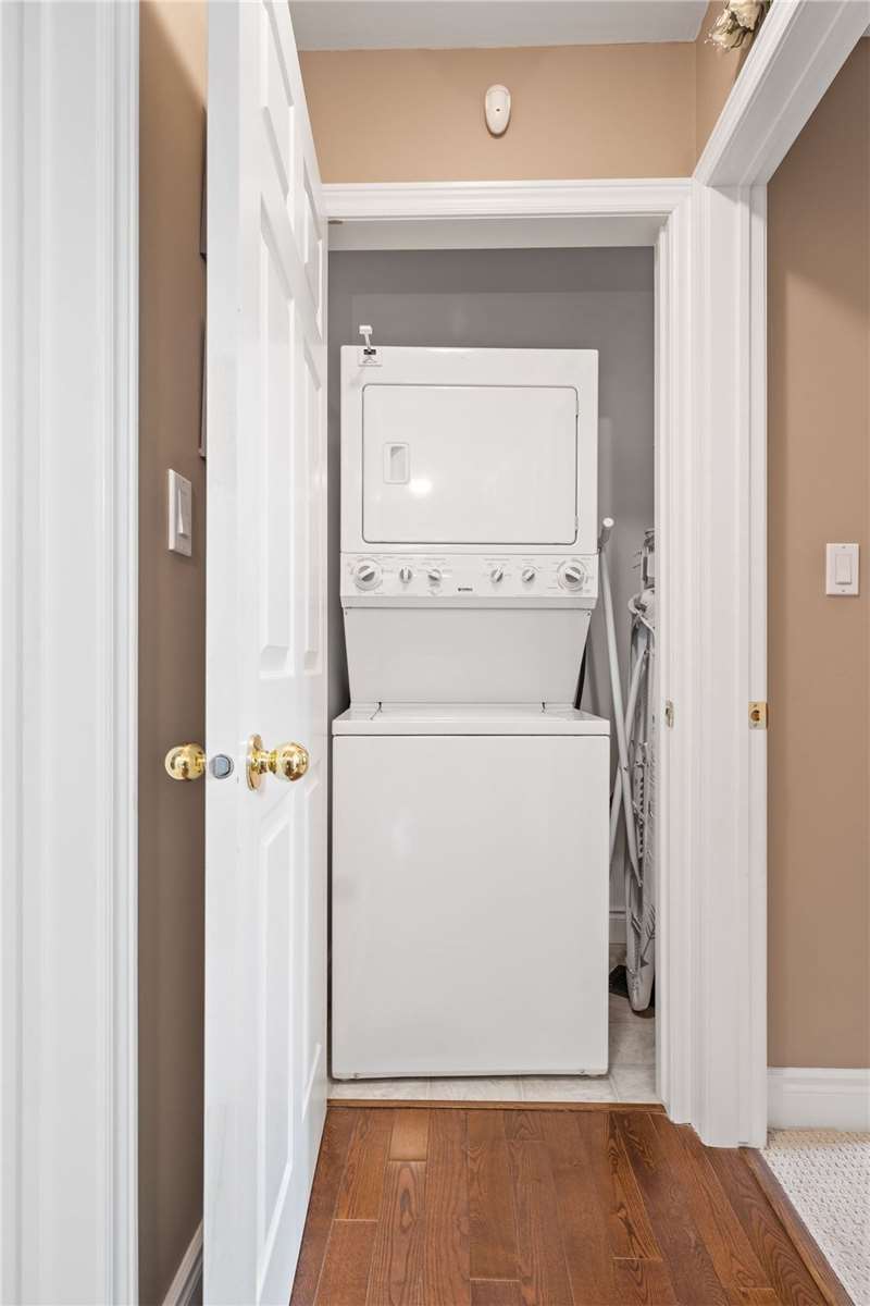 Listing X5890185 - Large Photo # 24
