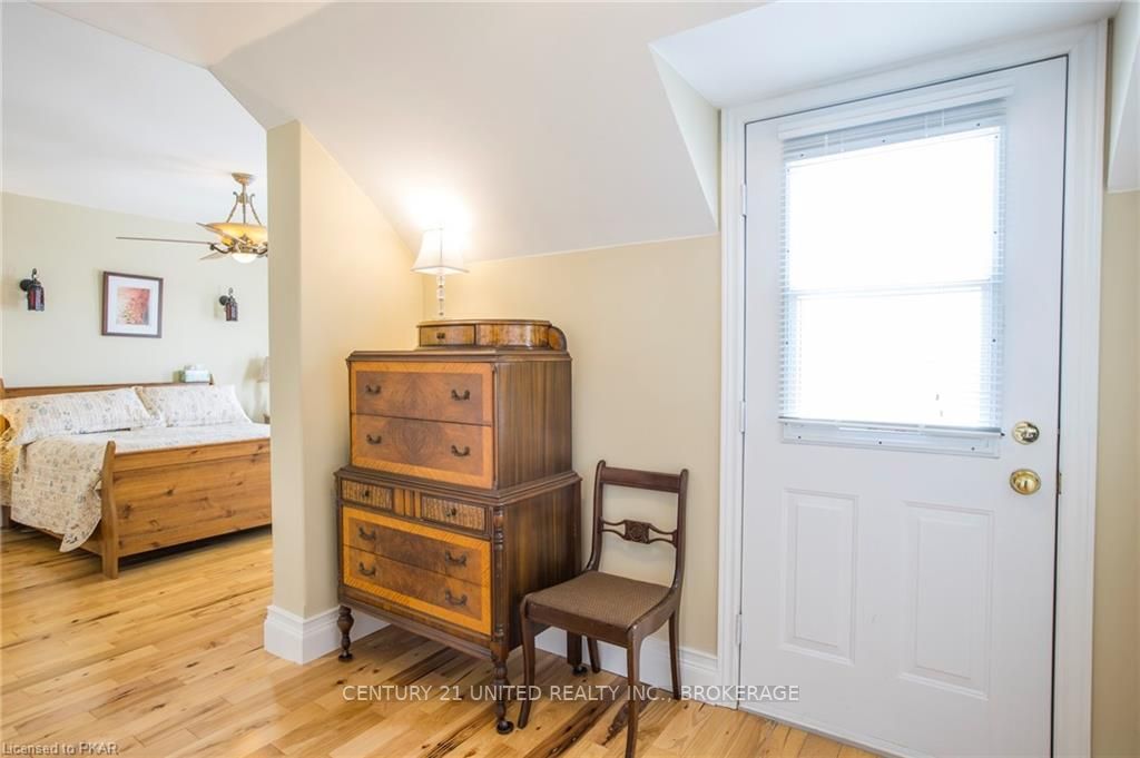 Listing X5891103 - Large Photo # 30