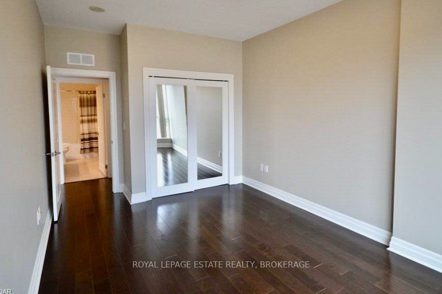 Listing X5893979 - Large Photo # 10