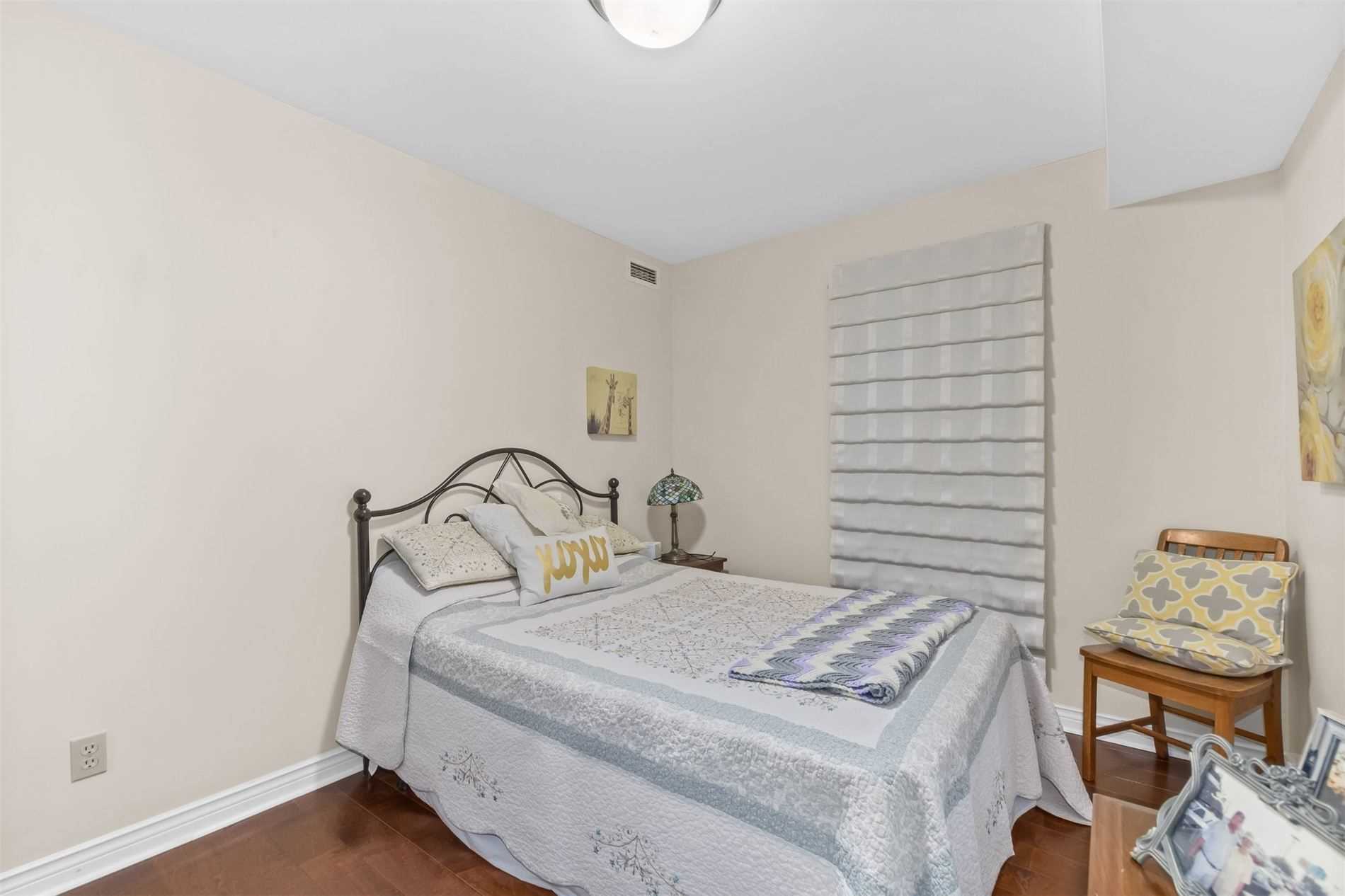 Listing X5894881 - Large Photo # 22
