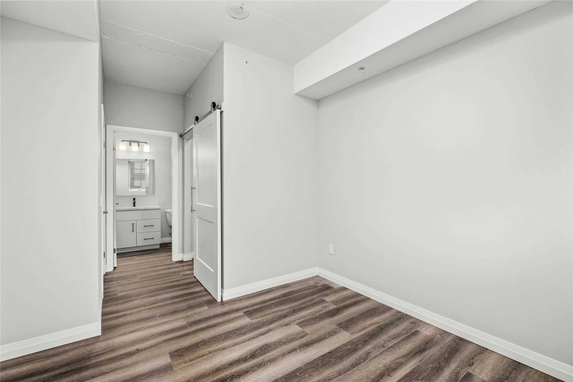 Listing X5895979 - Large Photo # 19