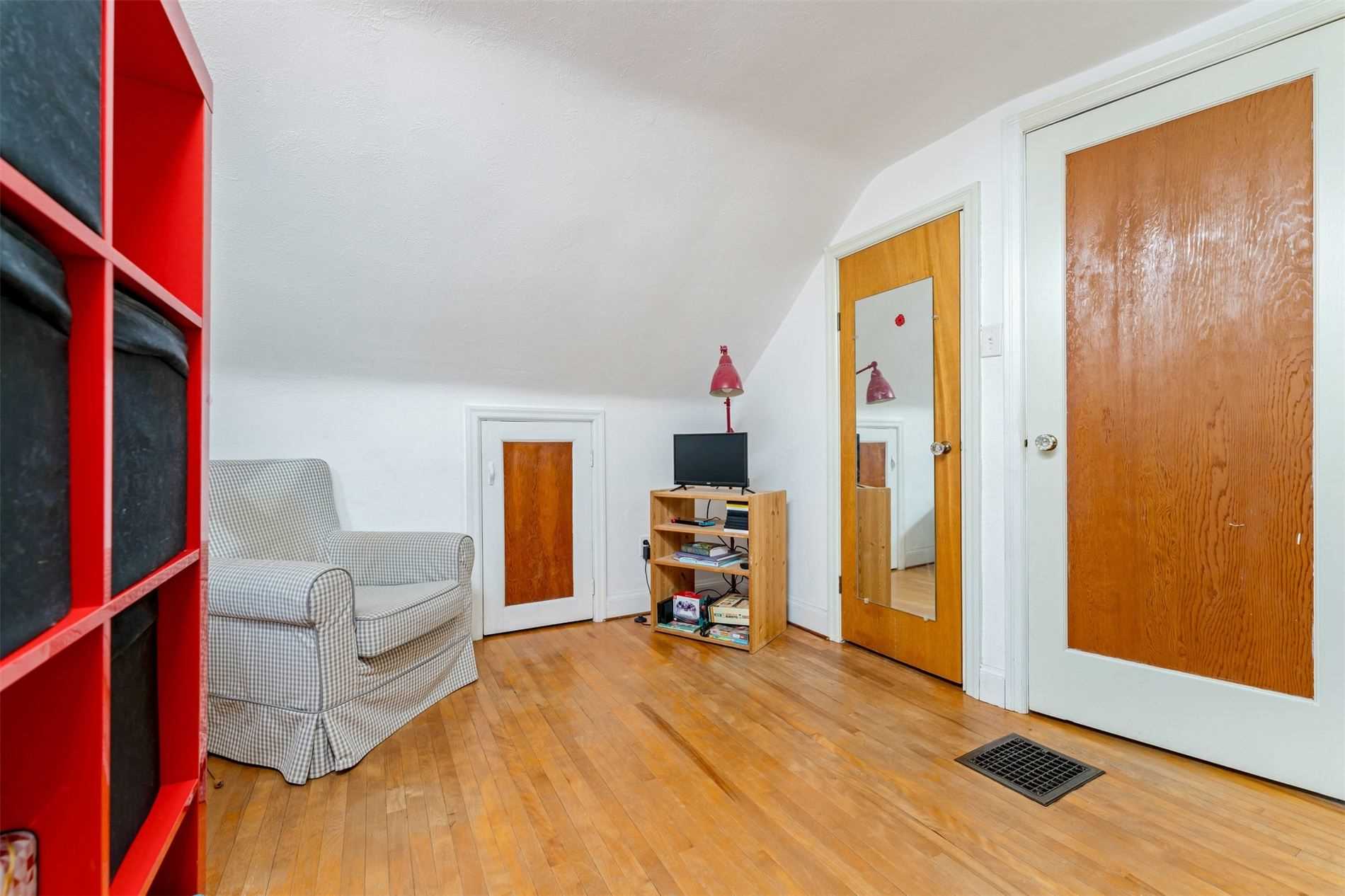 307 Maple Avenue