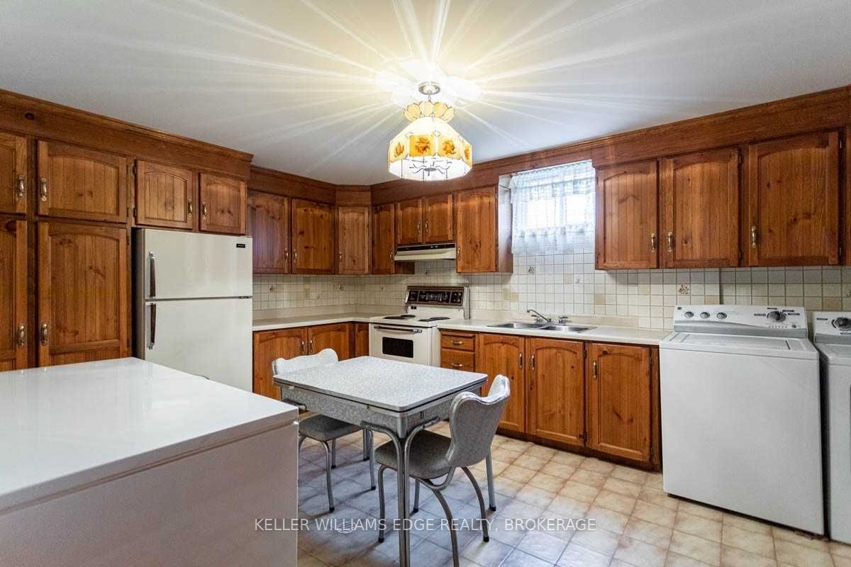 Listing X5897003 - Large Photo # 27