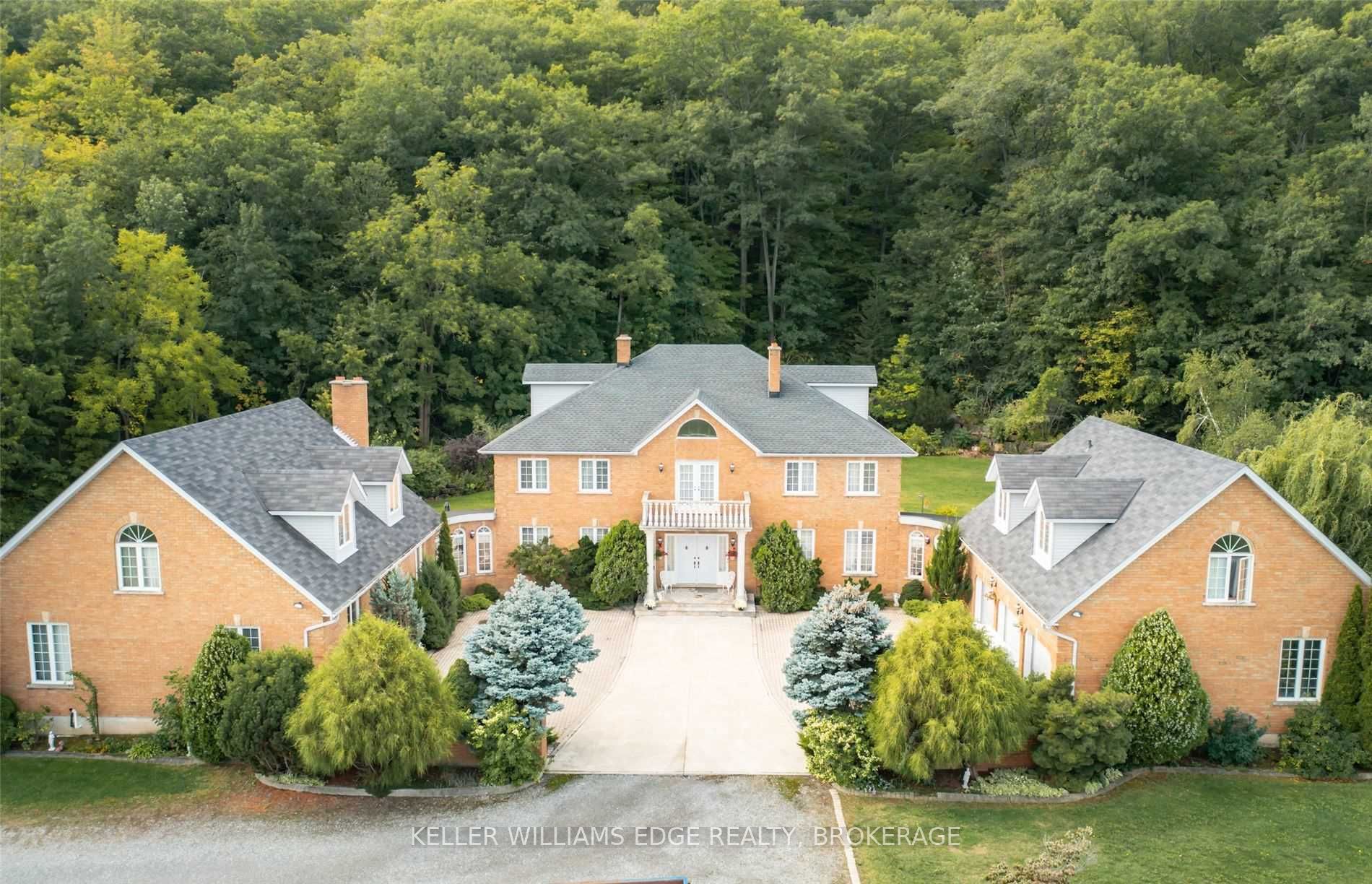 Listing X5897003 - Large Photo # 1