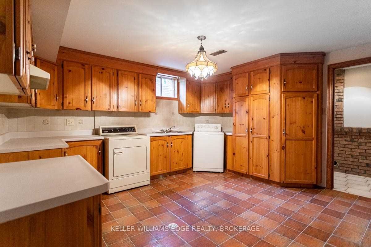 Listing X5897003 - Large Photo # 29
