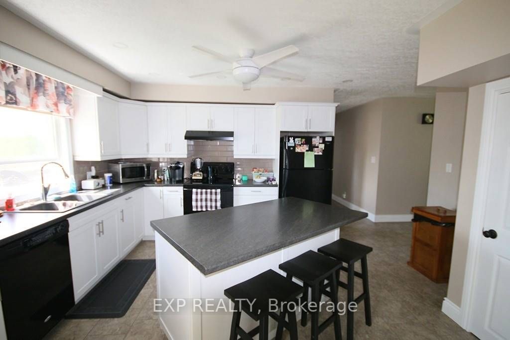 Listing X5899035 - Large Photo # 5