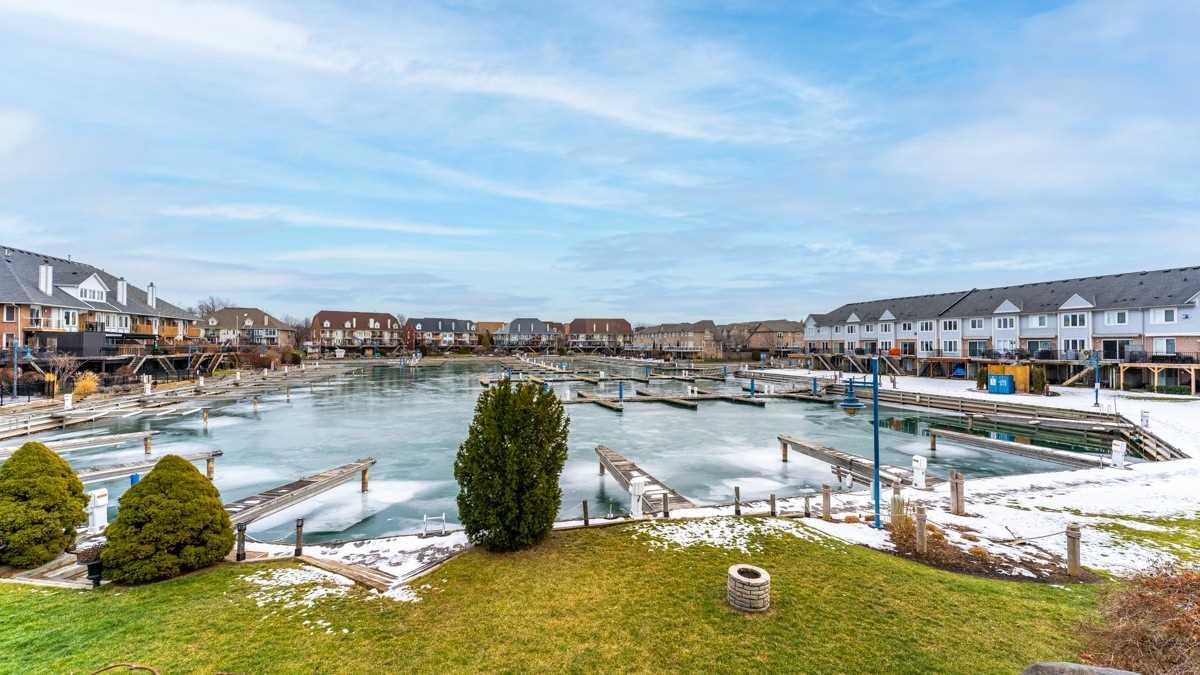 141 Edgewater Dr