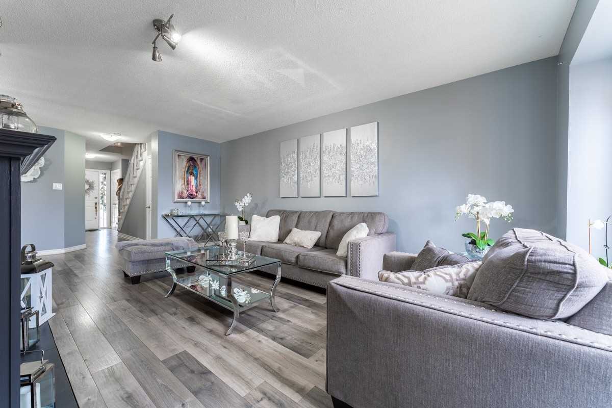 141 Edgewater Dr