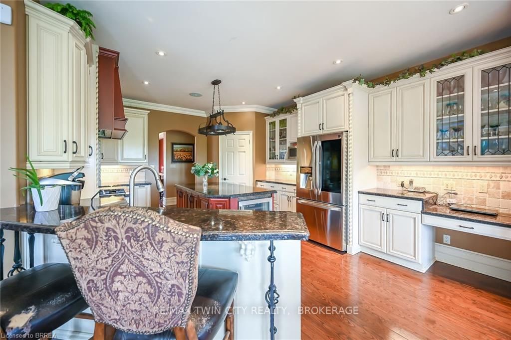 Listing X5900156 - Large Photo # 6