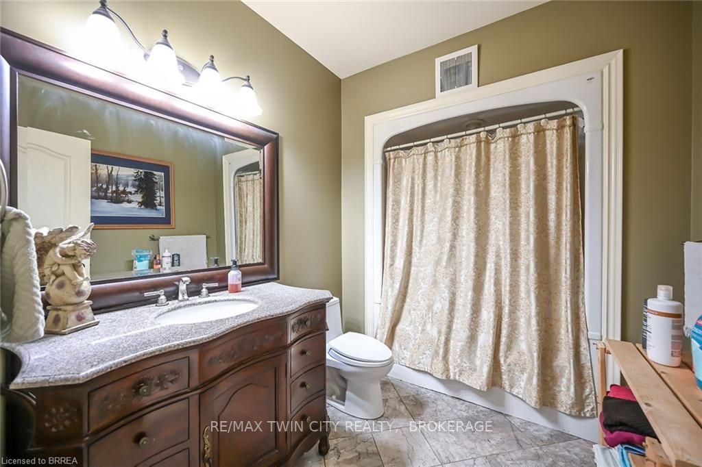 Listing X5900156 - Large Photo # 24