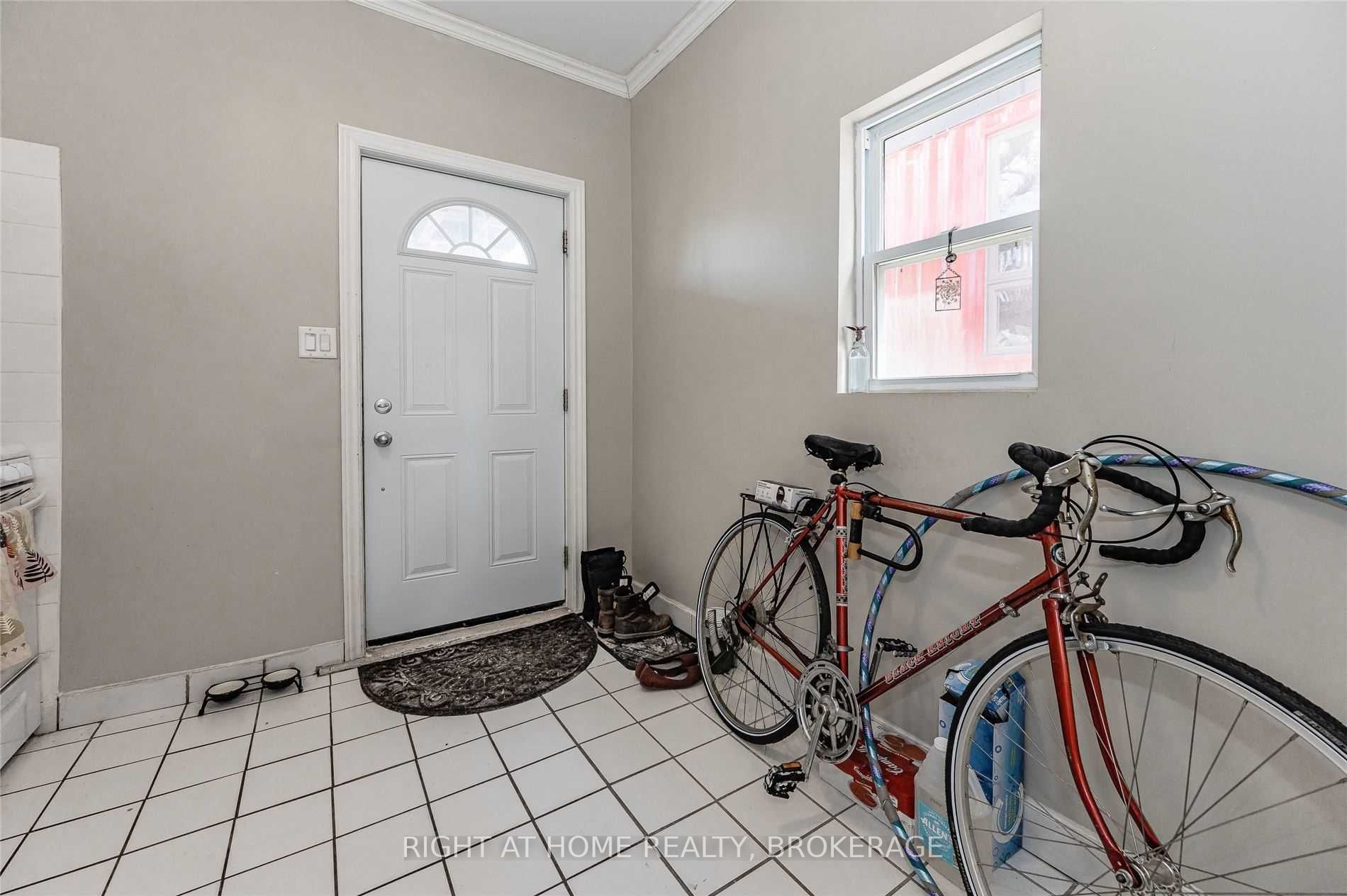 Listing X5900223 - Large Photo # 23