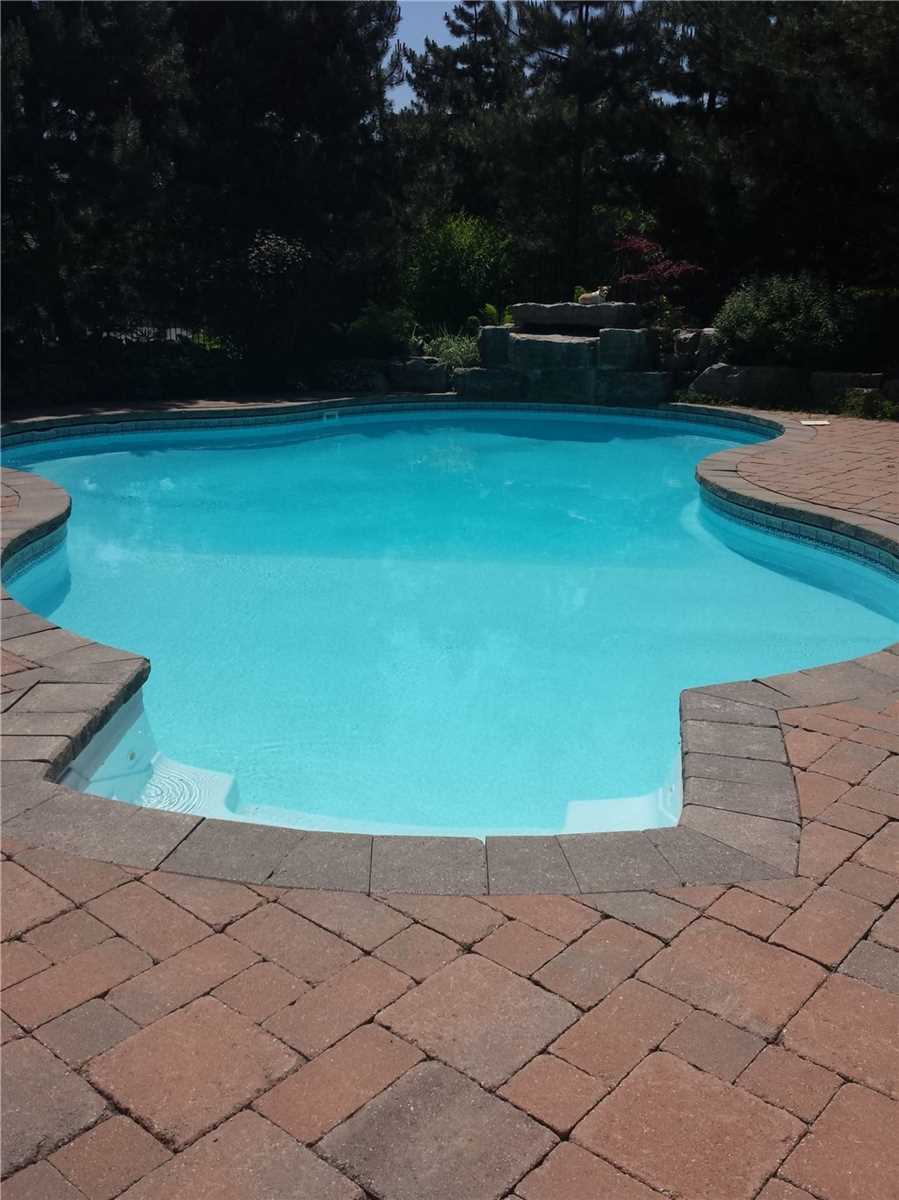 9 Palomino Dr
