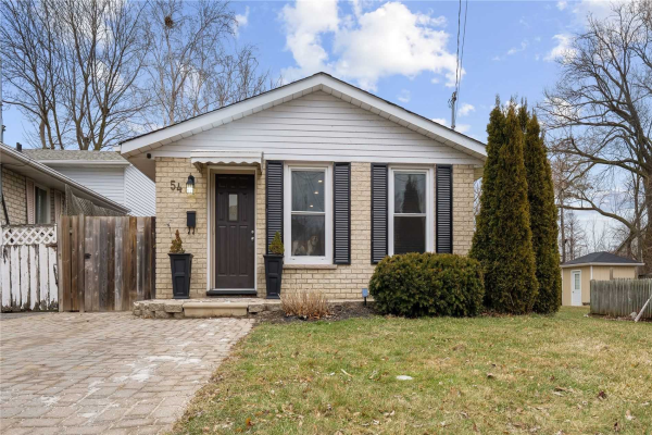 54 Runcorn St, St. Catharines
