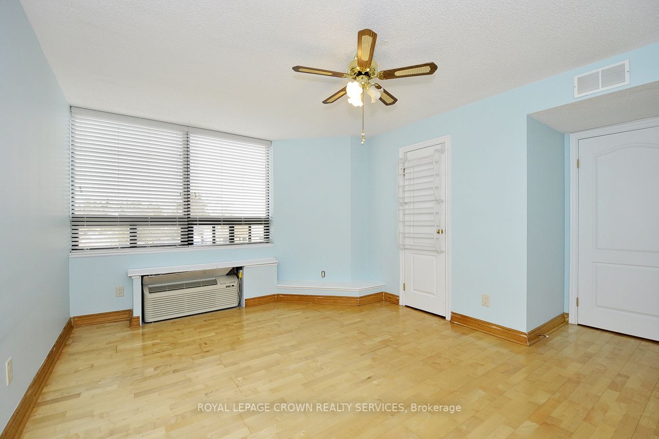 Listing X5901240 - Large Photo # 12