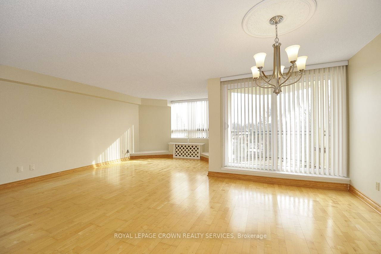Listing X5901240 - Large Photo # 4