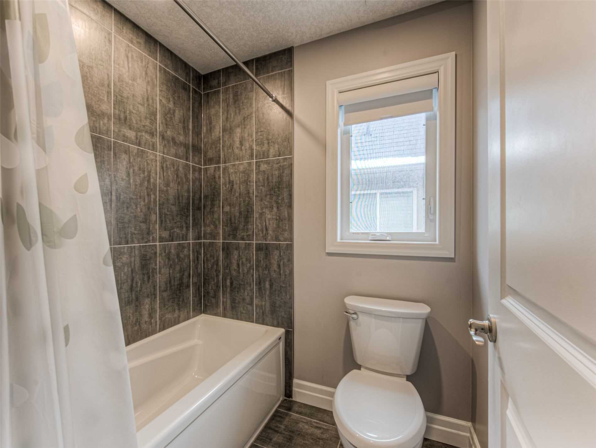 Listing X5901271 - Large Photo # 17