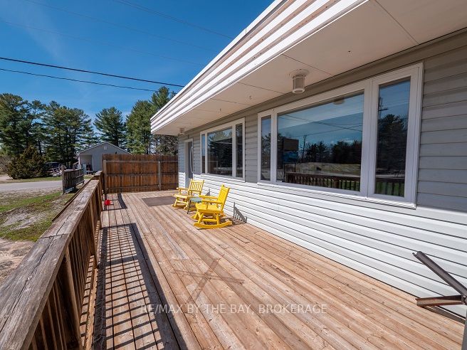 2512 HONEY HARBOUR Road