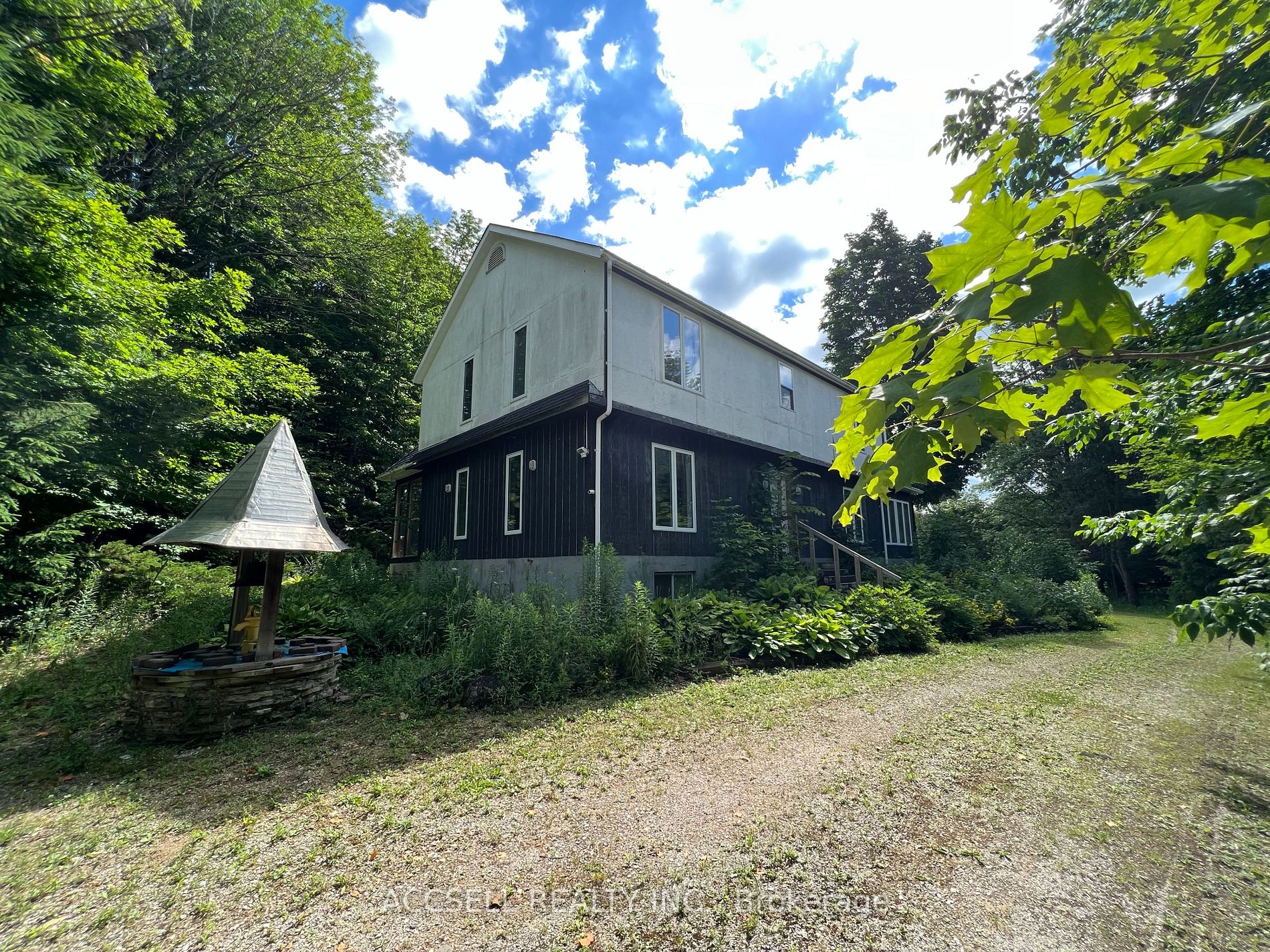 Listing X5901520 - Large Photo # 1