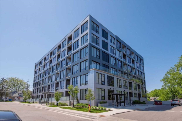 690 King St W, Kitchener