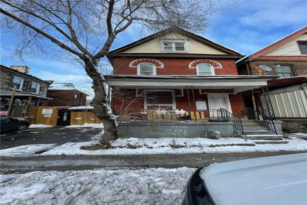 131 Cannon St E, Hamilton