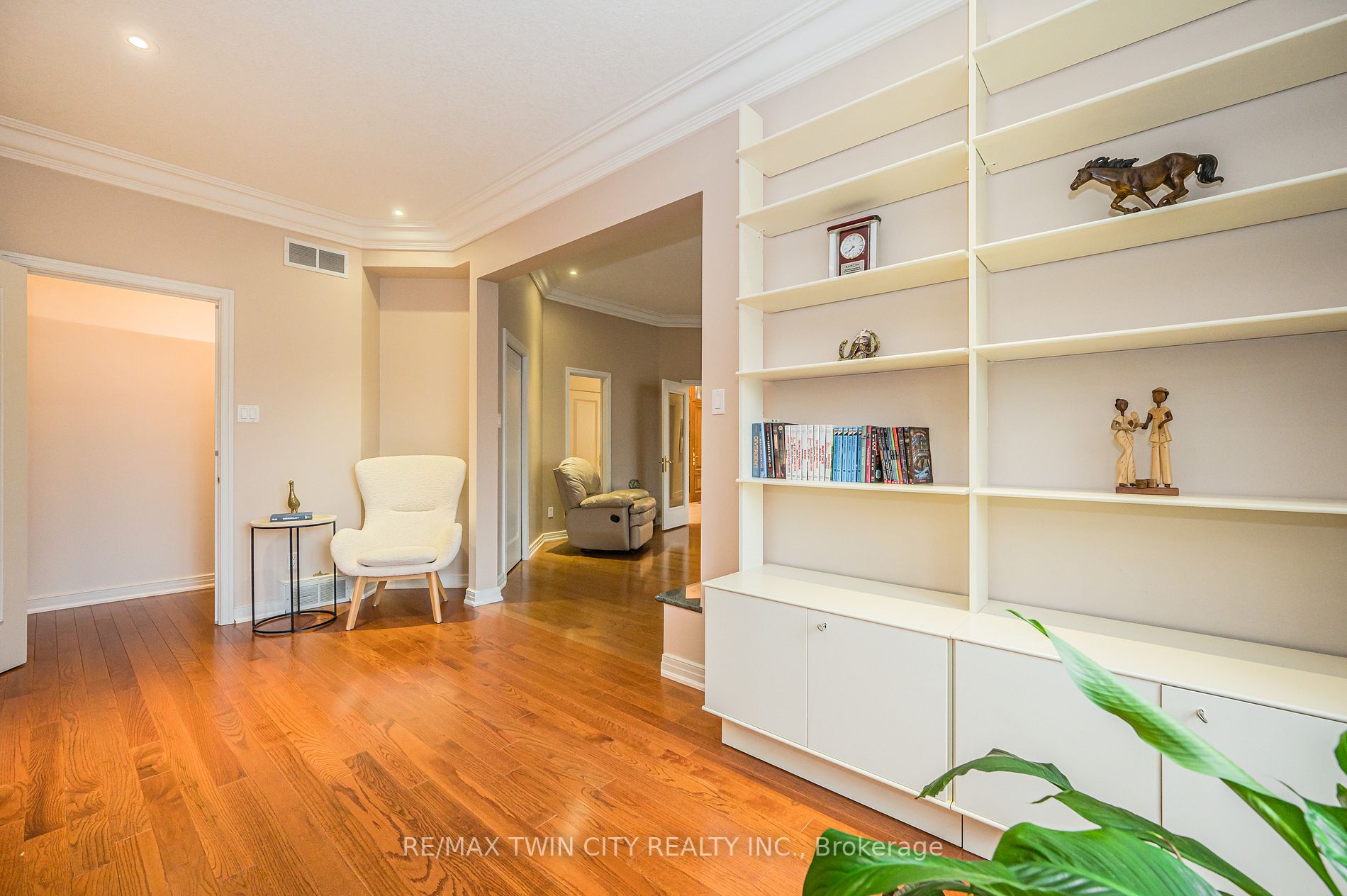 39 Mcdougall Road