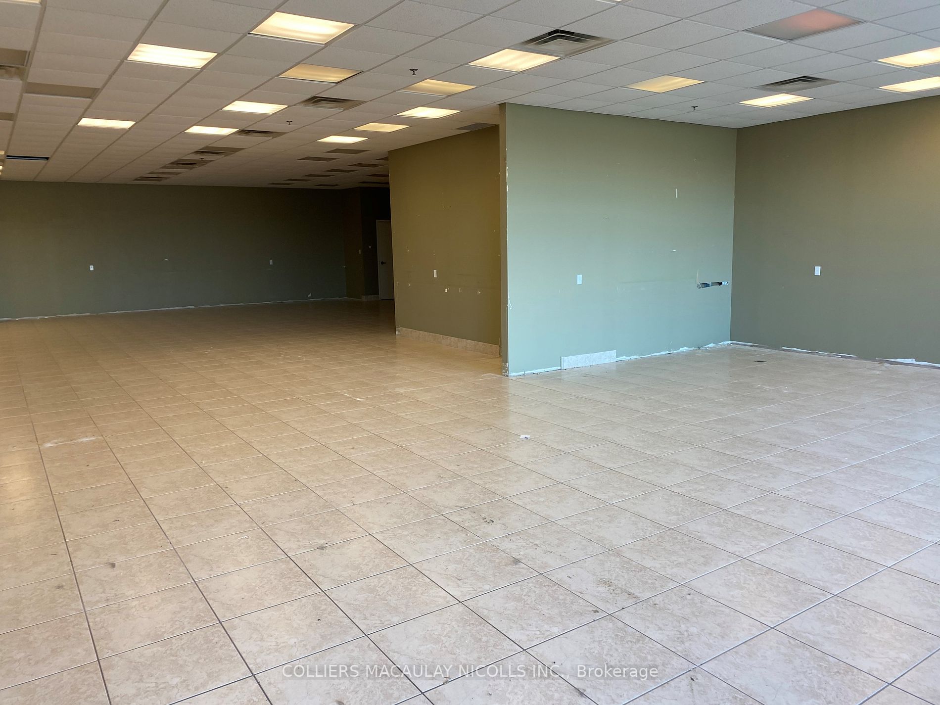 Listing X5903304 - Large Photo # 2