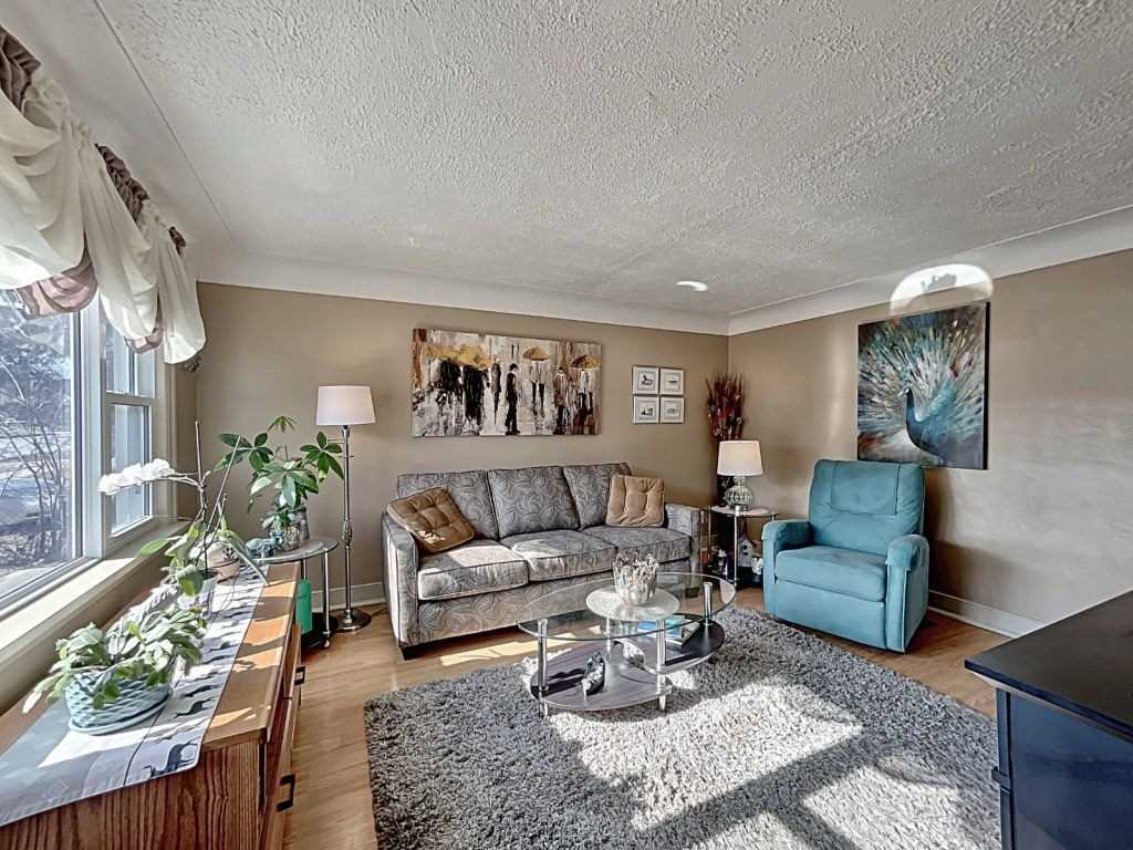Listing X5905541 - Large Photo # 4