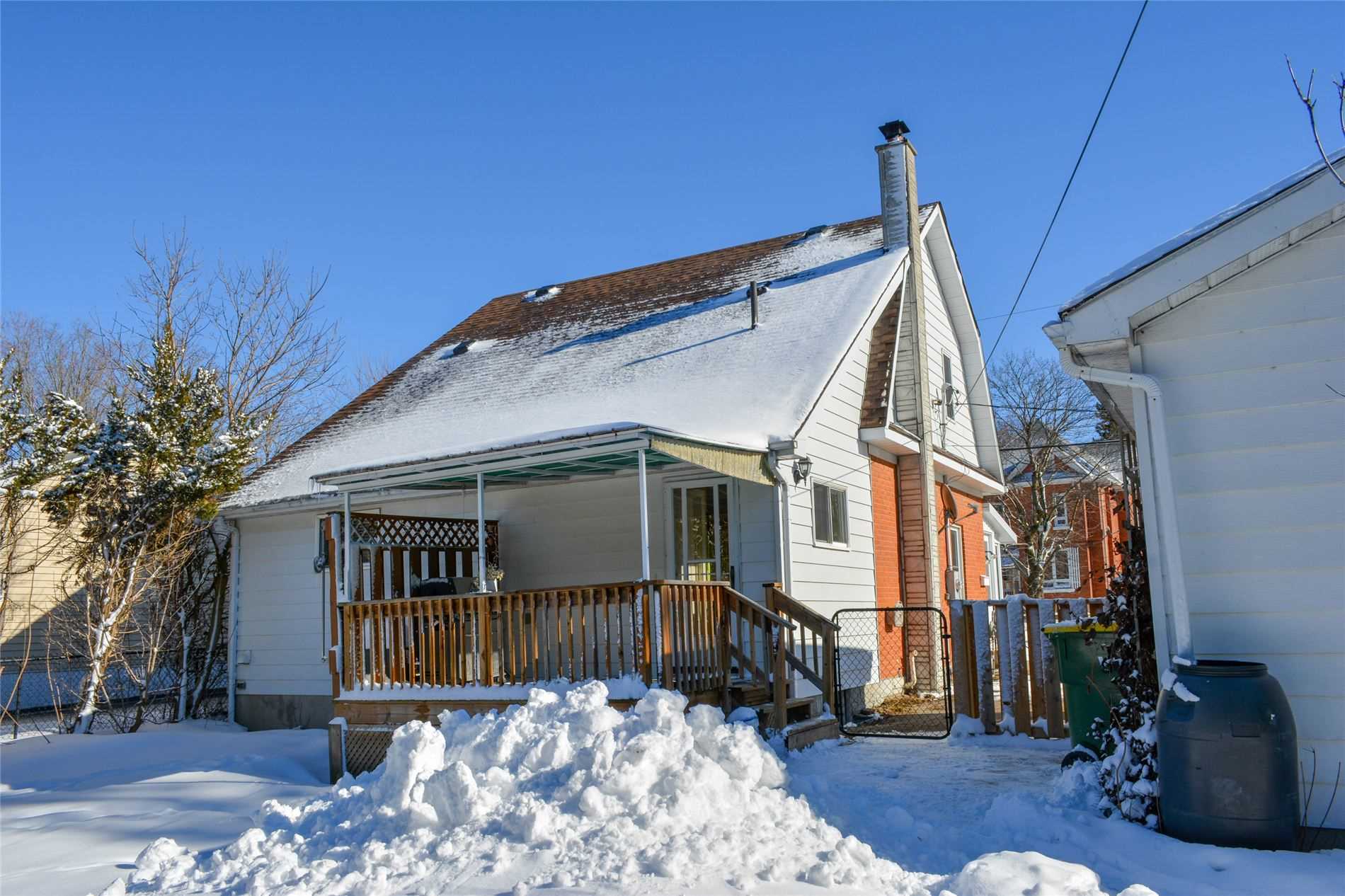 116 Main Street W