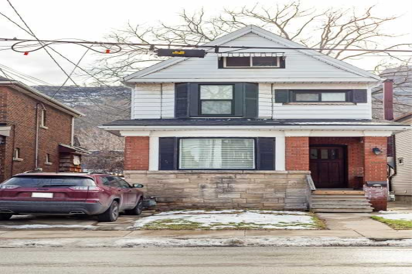354 Cumberland Ave, Hamilton