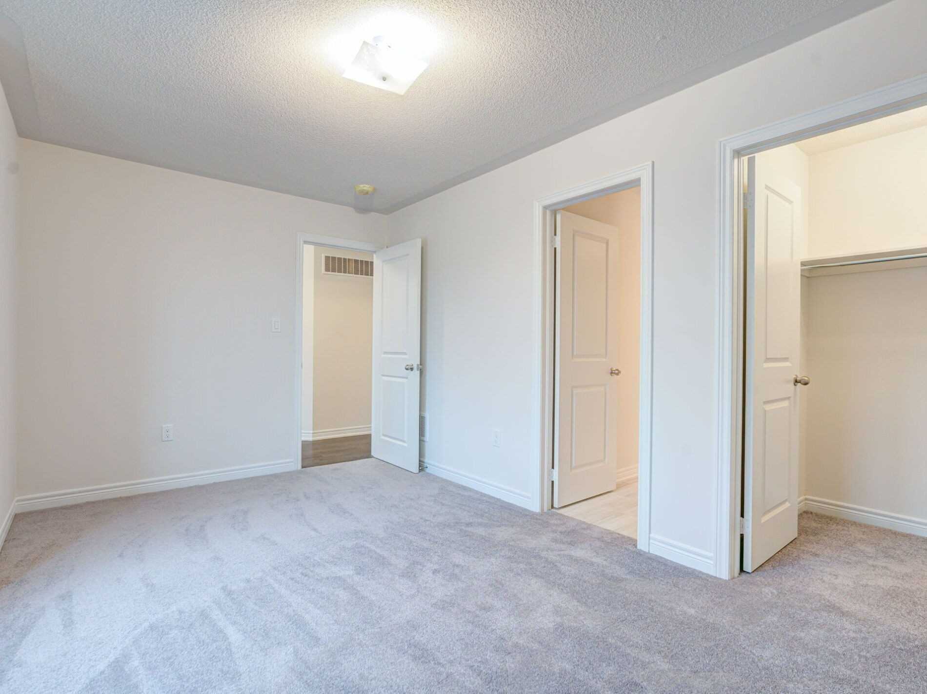 Listing X5906517 - Large Photo # 33