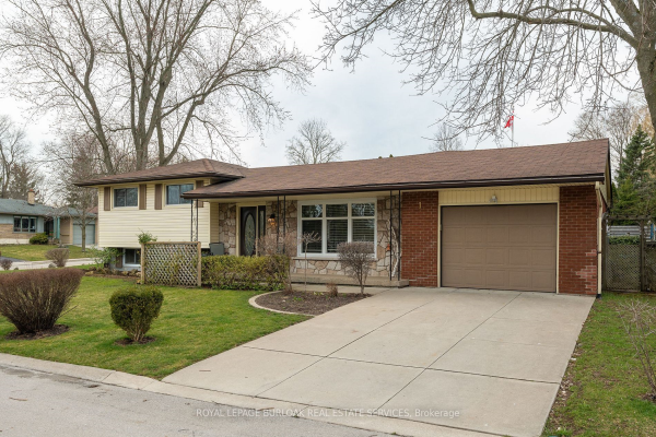 1 Applewood Crt, Hamilton