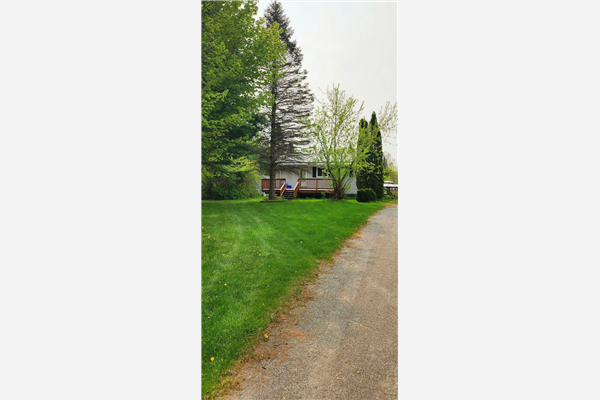203 Shuttleworth Rd, Kawartha Lakes