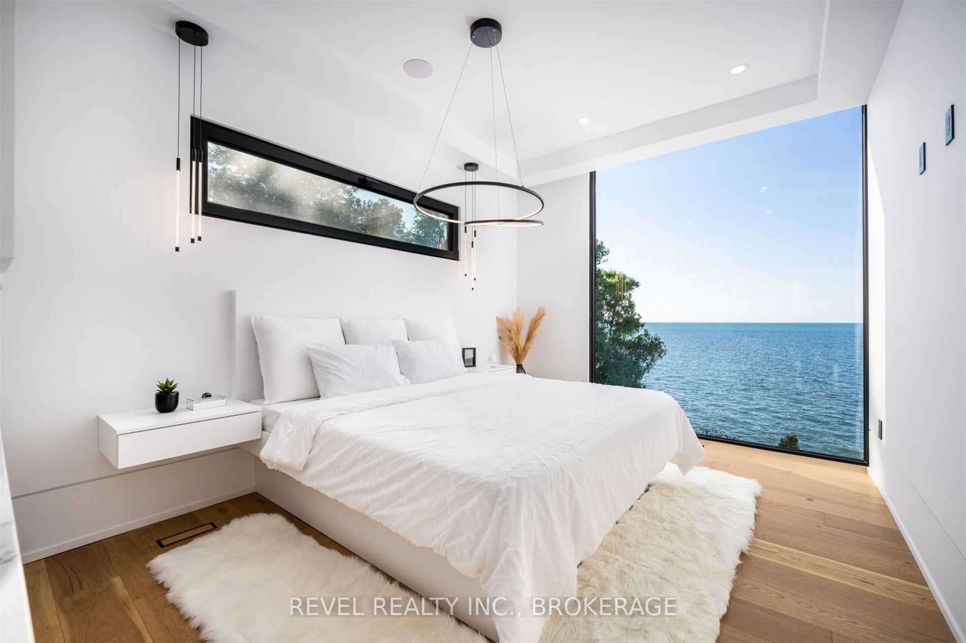 6 Firelane 11A Street