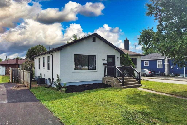 6994 Margaret St, Niagara Falls