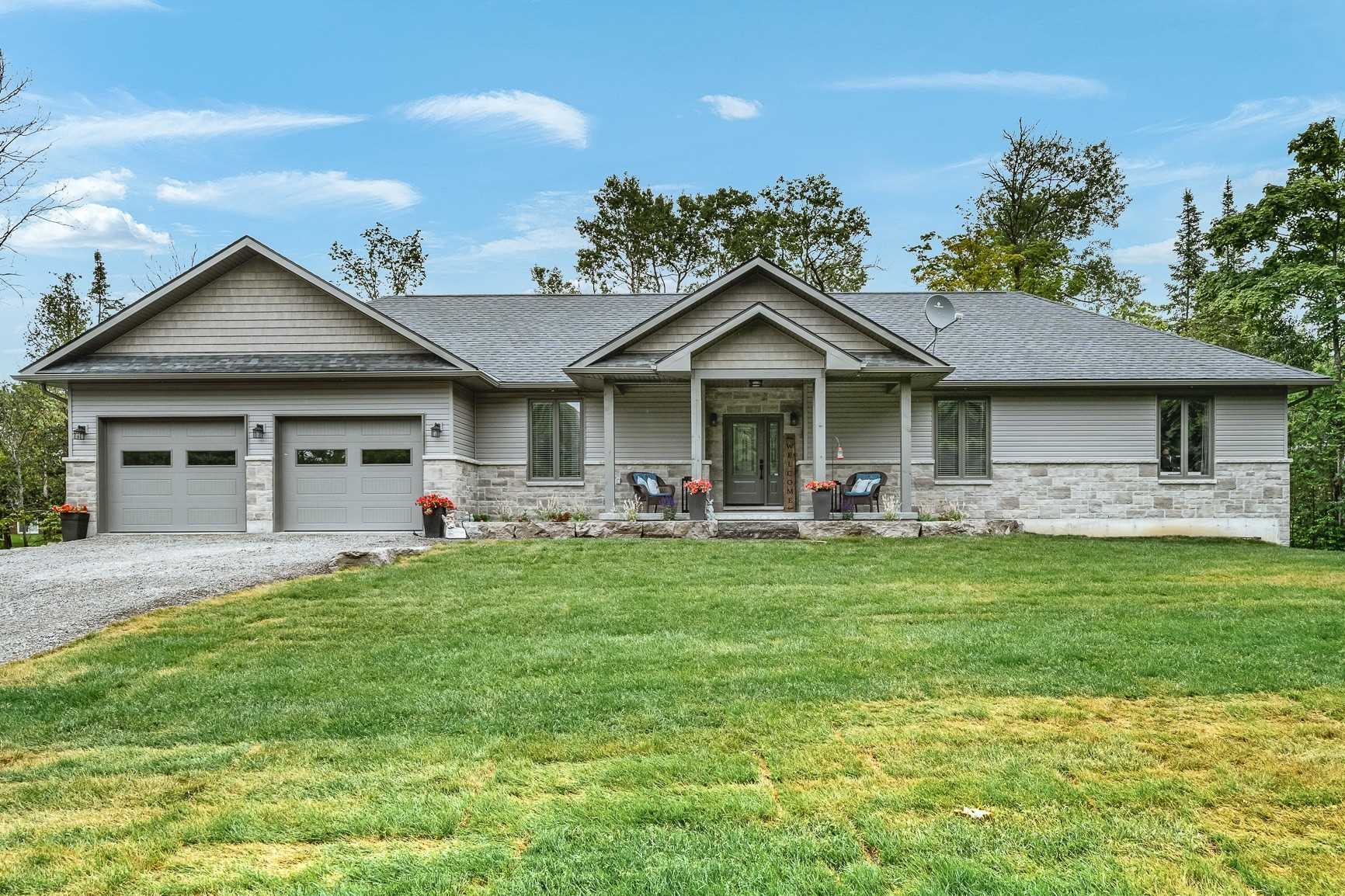 Listing X5908031 - Large Photo # 2