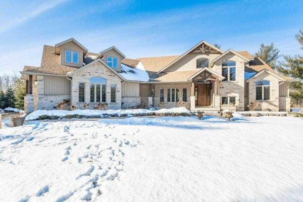 7632 Wellington Rd 34 Rd, Puslinch
