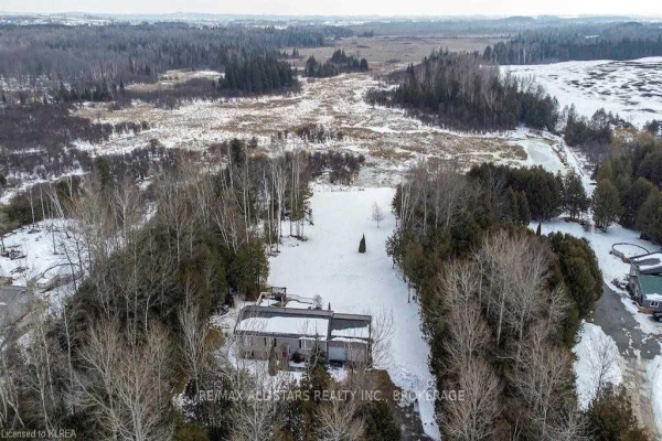 788 Traceys Hill Rd, Kawartha Lakes