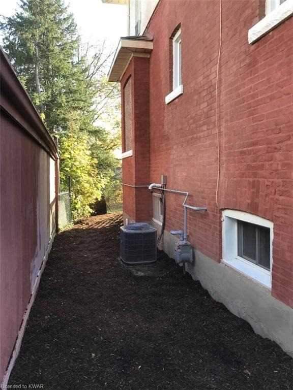 Listing X5911911 - Large Photo # 3