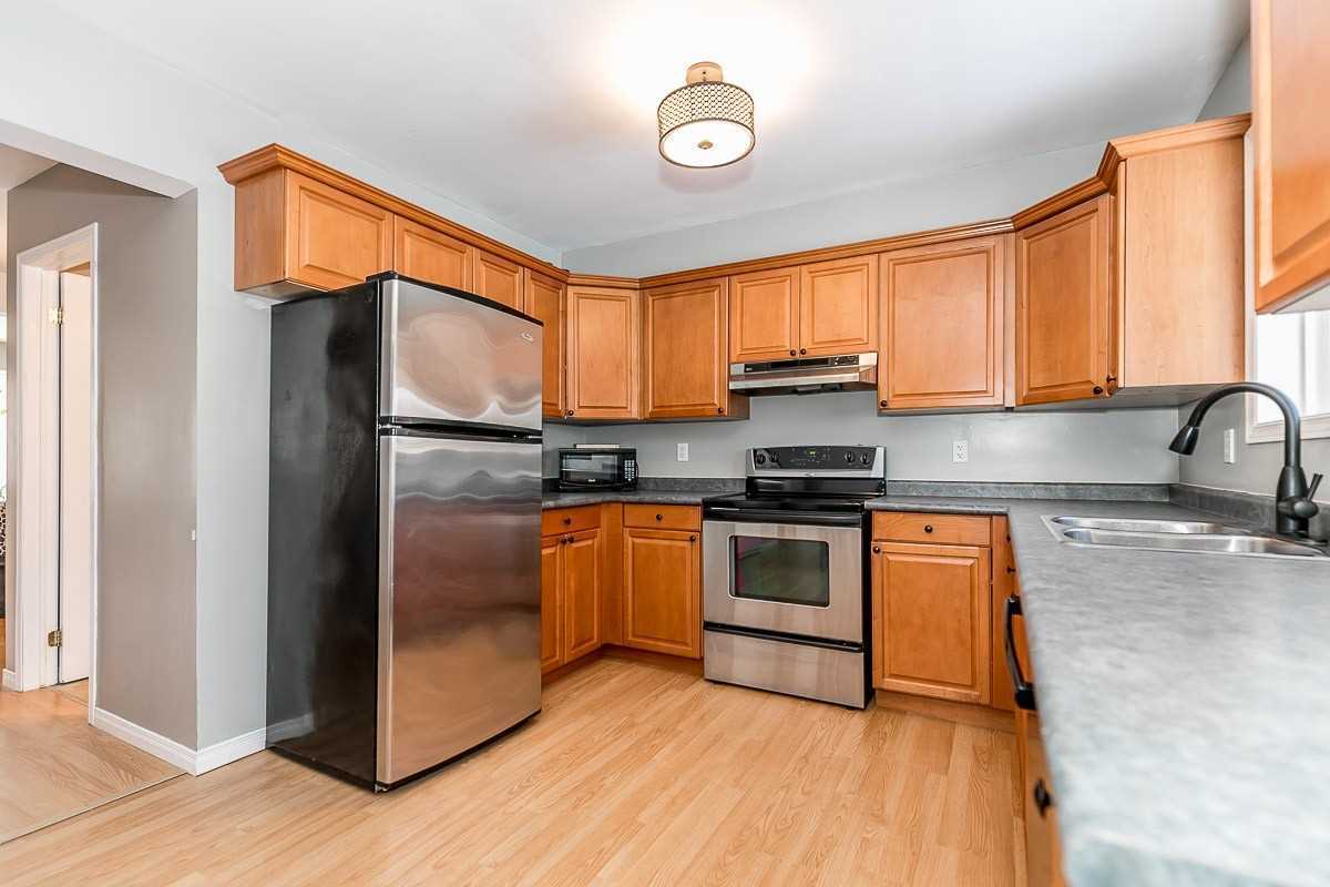 318 Andrew St